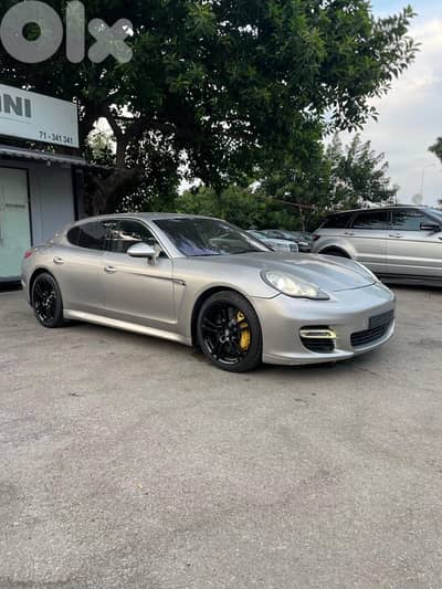 Porsche Panamera 2010 (turbo)