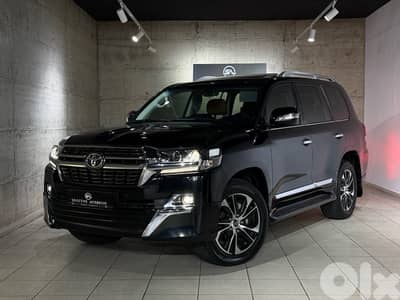 Toyota Land Cruiser V8 2021 GX-R Grand touring 61.000 km