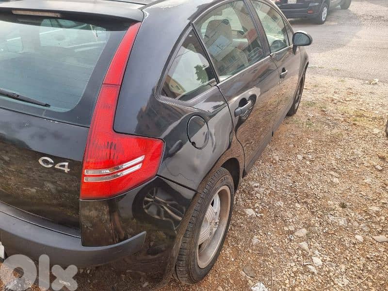 رينو أخرى 2006 0