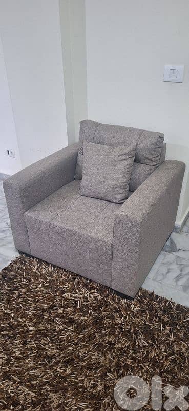 Living Room - Sofa, Painting, Carpet 3