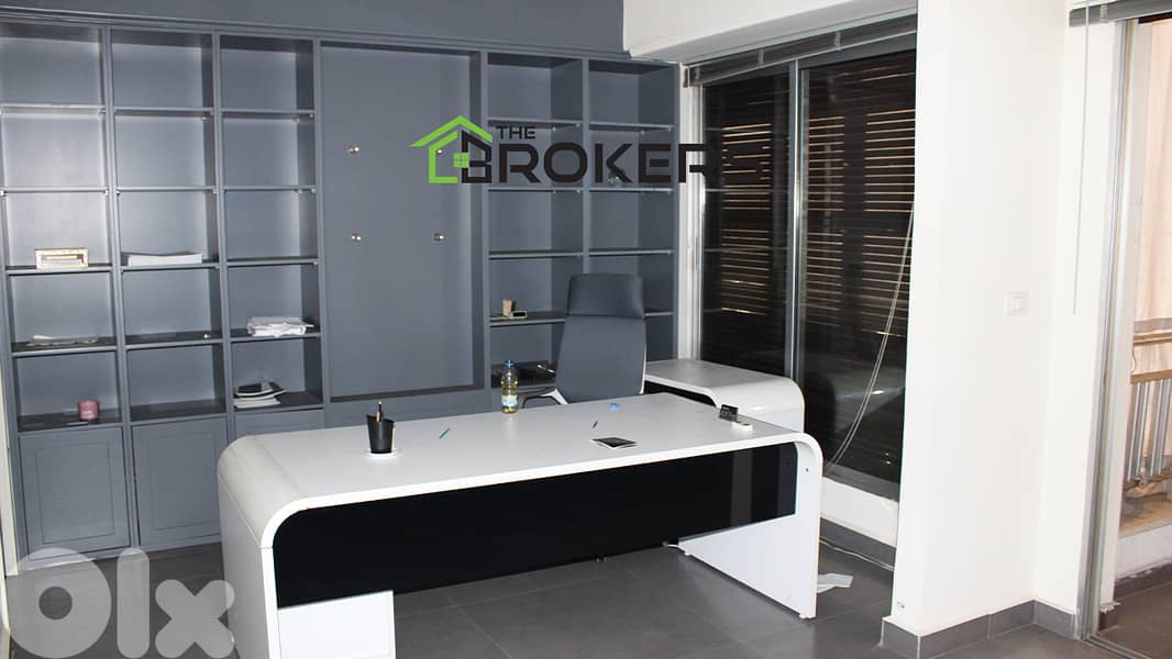 Office for Rent in Hamra 0