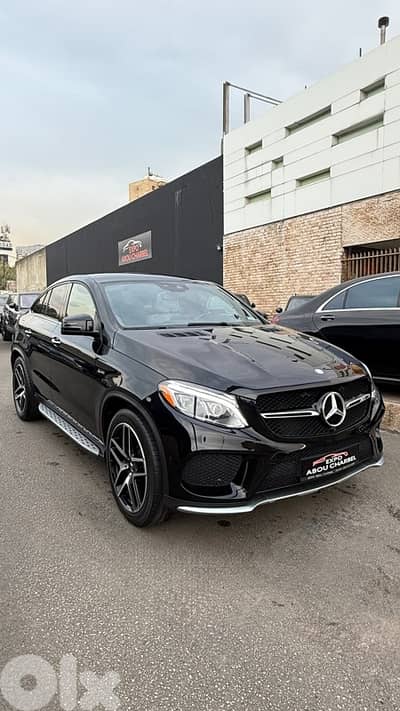 Mercedes-Benz GLE 43 Amg 2017 / Clean Carfax