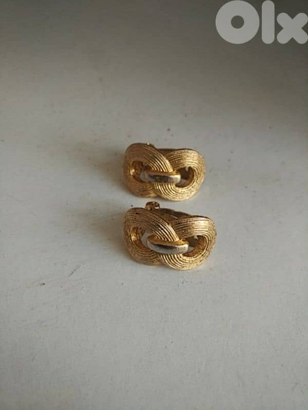 Vintage Orena stylish earrings - Not Negotiable 0