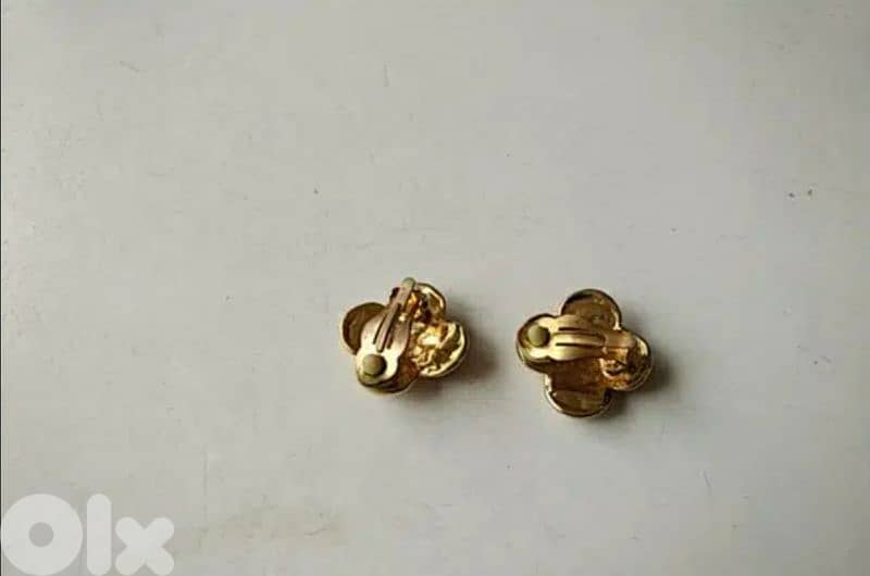 Vintage spade earrings - Not Negotiable 1