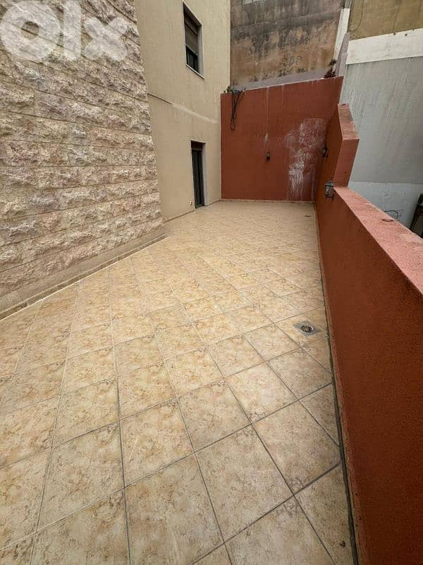 apartment For sale in dbaye شقة للبيع في ضبية 0