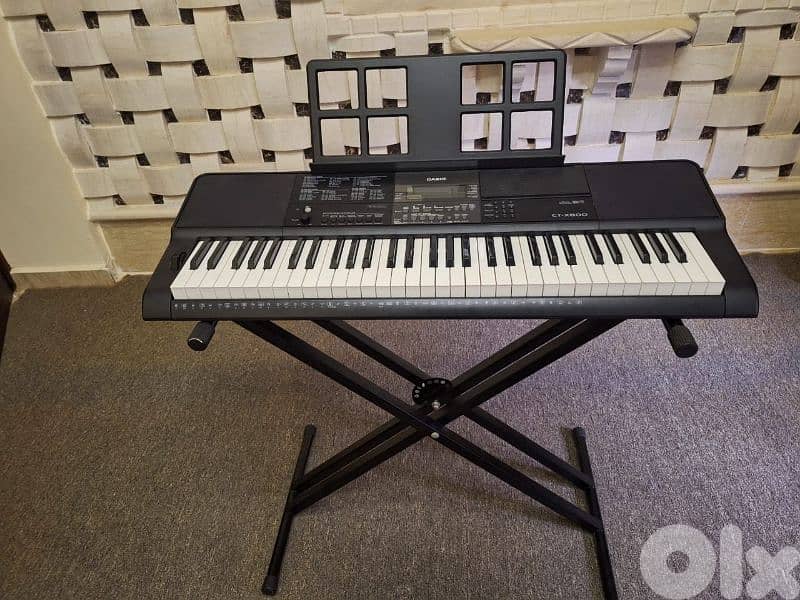 بيانو للبيع 1