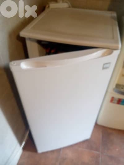 Daevoo small Freezer