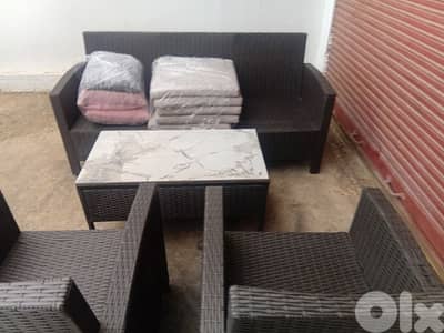 طقم رزين اوروبي شبه جديد