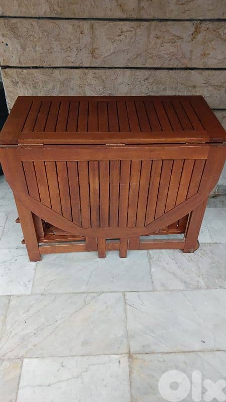 طاولي akiaك6كراسي بتنضب مع كراسي مع دوليب 1