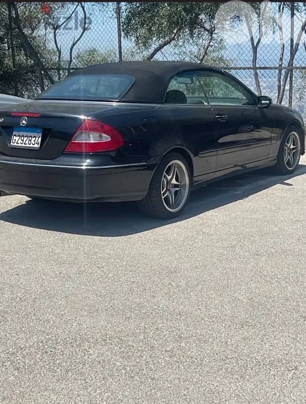 Mercedes-Benz CLK-Class 2008 0