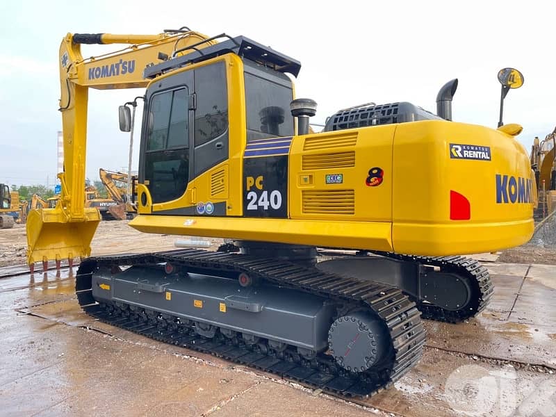 CATERPILLAR, VOLVO, KOMATSU, & DOOSAN EXCAVATOR FOR SALE! 1