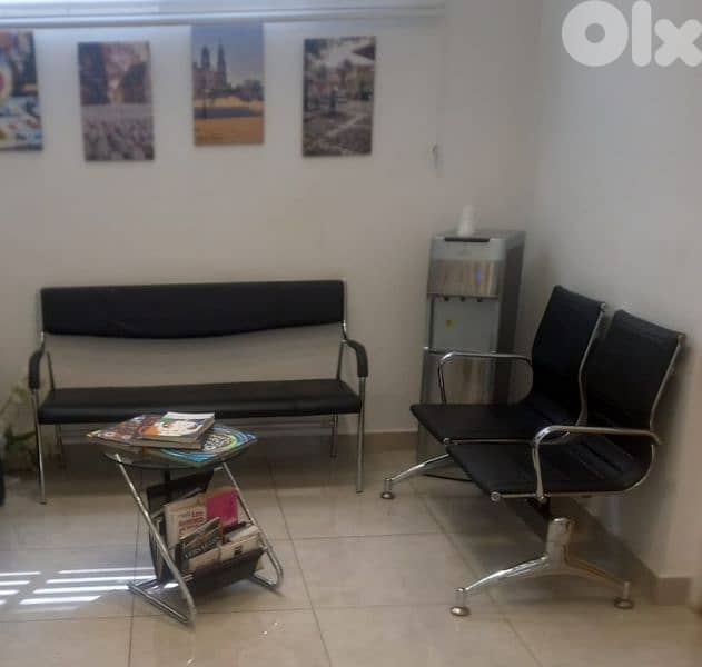 two waiting room benches, very good condition 1