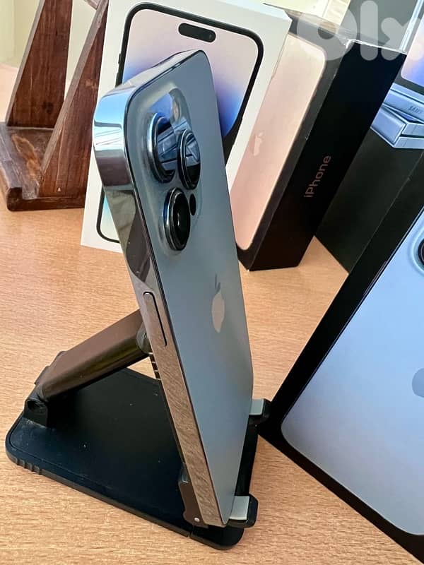 iPhone 13 Pro Max very clean 2