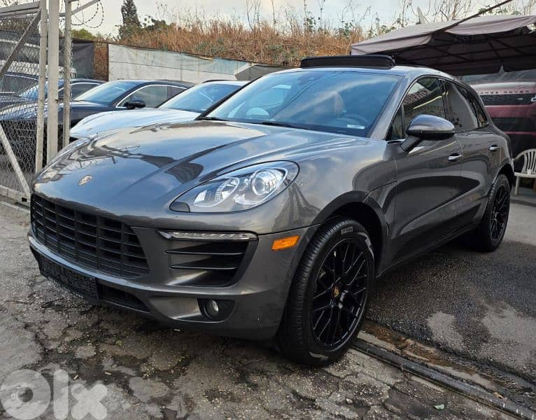 Porsche Macan S 2018 luxury package Ajnabieh clean carfax 0