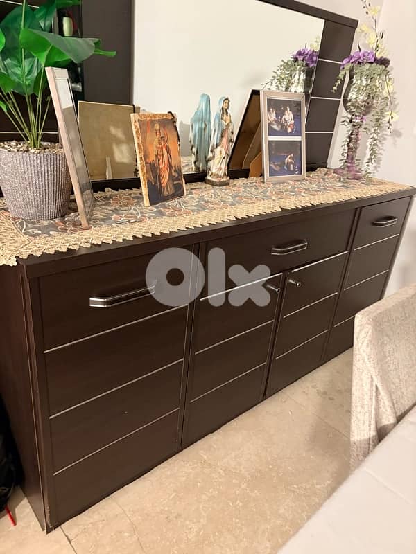 Full dinning table 3