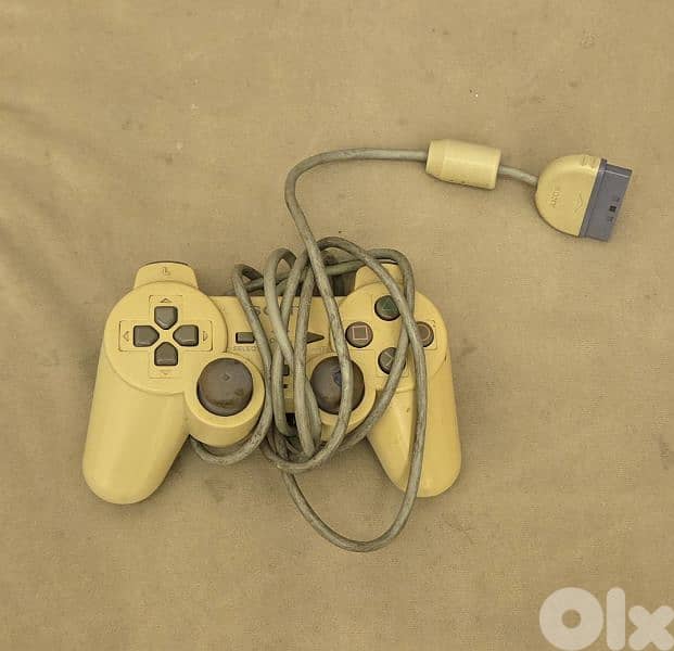 PlayStation 2 (used) with games 10