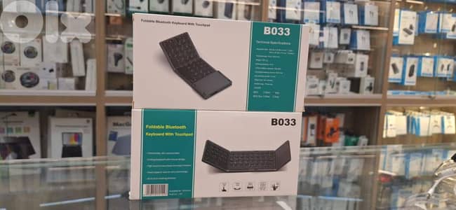 FOLDABLE BLUETOOTH KEYBOARD WITH TOUCHPAD B033