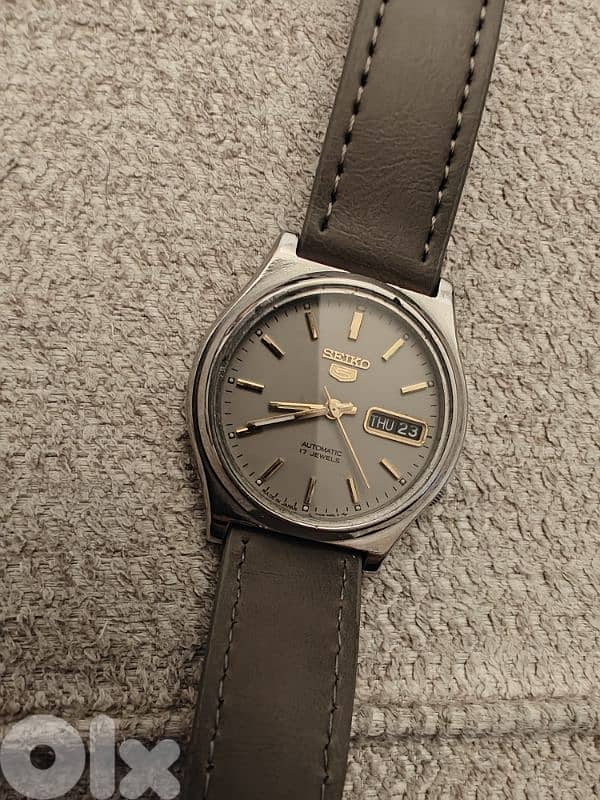 Extremely rare Seiko 5, Vintage men's grey watch 930103 2