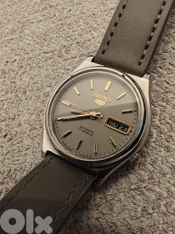 Extremely rare Seiko 5, Vintage men's grey watch 930103 4
