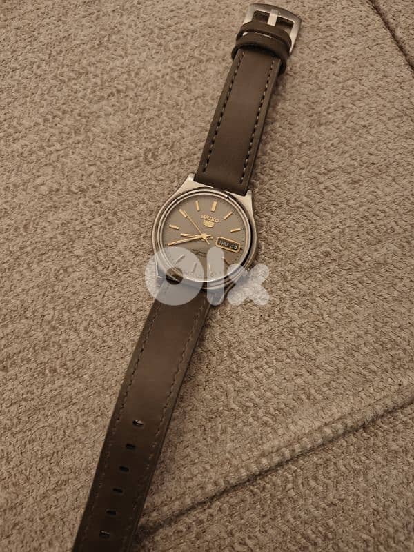 Extremely rare Seiko 5, Vintage men's grey watch 930103 6