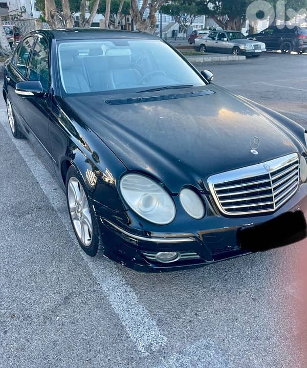 Mercedes-Benz E350 Model 2008 0