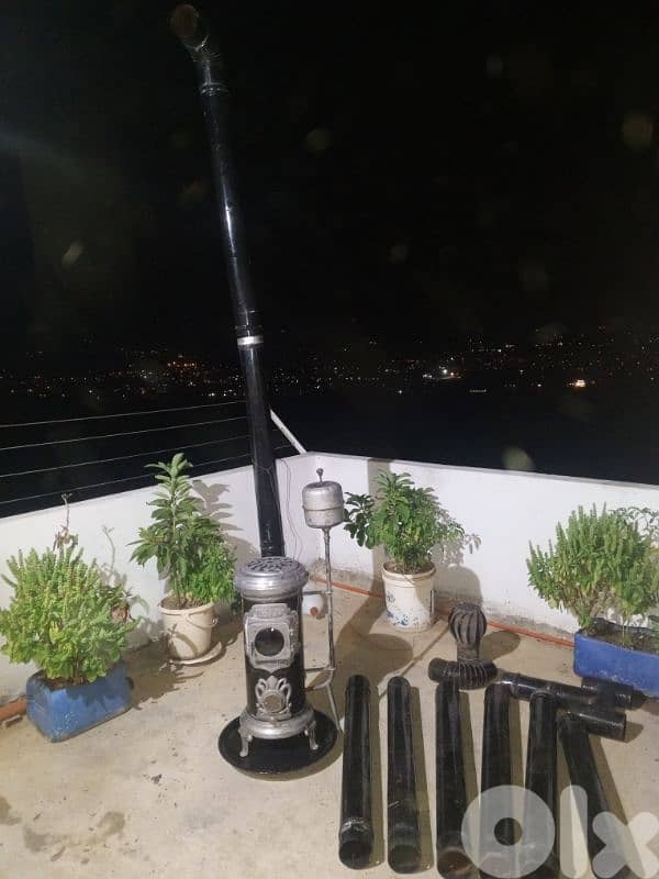 70565727صوبيا مازوت مستعملة شتوية واحدة مع كل أغراضا 1