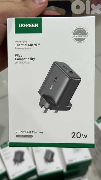 Ugreen 20w 2-port Fast charger 3pin black x227