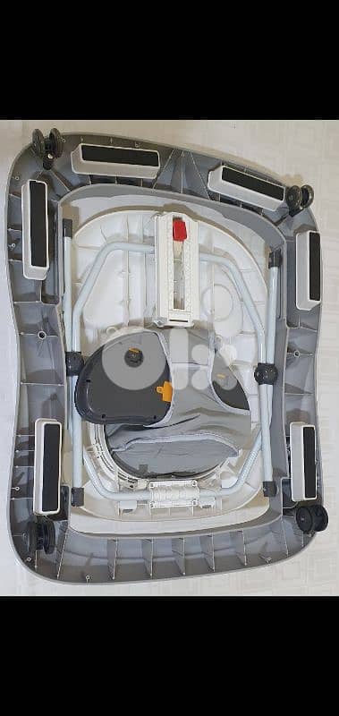 baby walker very neat brand babyDan 45$ beyrout ashrafiye 03723895 7