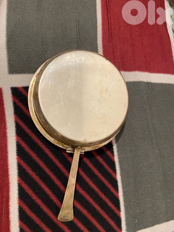 طواية أنتيك مطلية بالفضة – تحفة فنية من الجمال اللامع 4