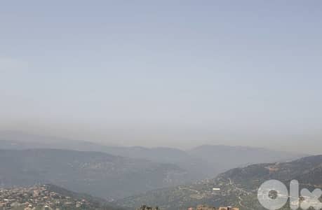 1040m2 Land in Zaarour,metn عقار للبيع في الزعرور