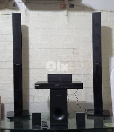 سروند مسرح سامسونك 5.1 كتير نضيفdvd usb fm aux hmdi