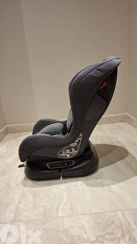 Bébé doux car seat 1