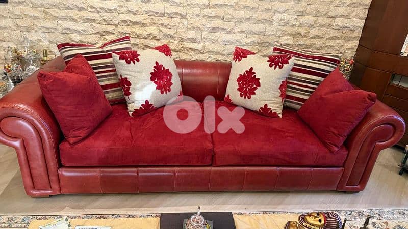 FULL MODERN LIVING ROOM SET LIKE NEW (EXCELLENT CONDITION) 1