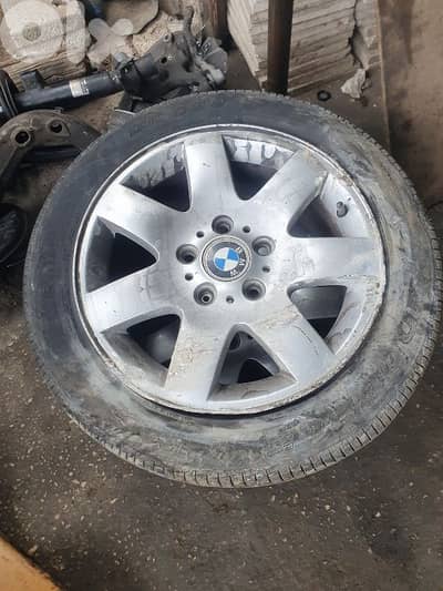 مطلوب جنط عدد ٢ متل اللي بالصورة