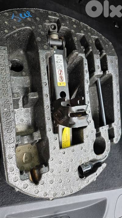 cherokee car lift jack عفريت