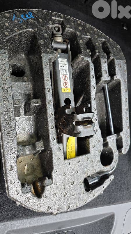 cherokee car lift jack عفريت 0