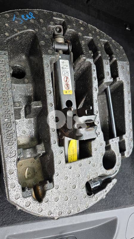 cherokee car lift jack عفريت 0