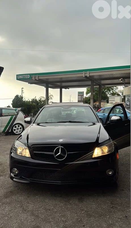 Mercedes-Benz C300 2008 0