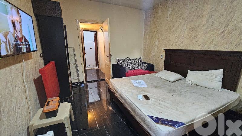 استديو مفروش مستقل  للإيجار بالشويفات ٣٠٠ متر من بنك لبنان والمهجر. 0