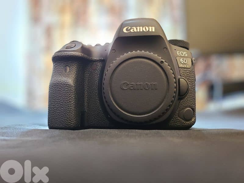Canon 6D Mark II 0
