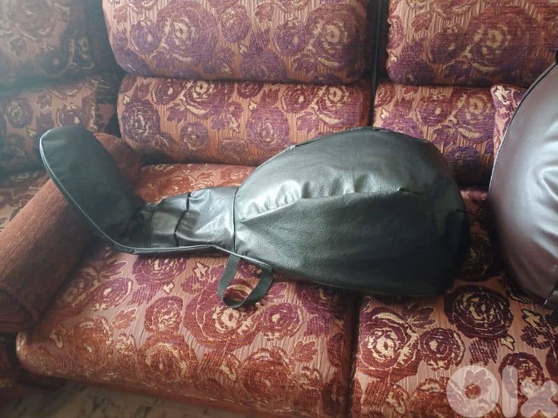 شنط عود جلد اصلي تشكيلة الوان مميزة 1