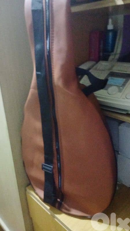 شنط عود جلد اصلي تشكيلة الوان مميزة 3