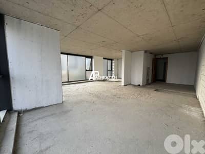 Office For Rent in Achrafieh - مكتب للأجار في الأشرفية