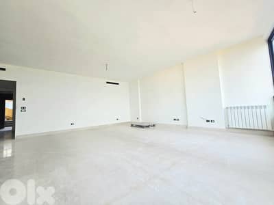 RA25-4522 Apartment for Rent | Ras Beirut | شقة للإيجار في رأس بيروت