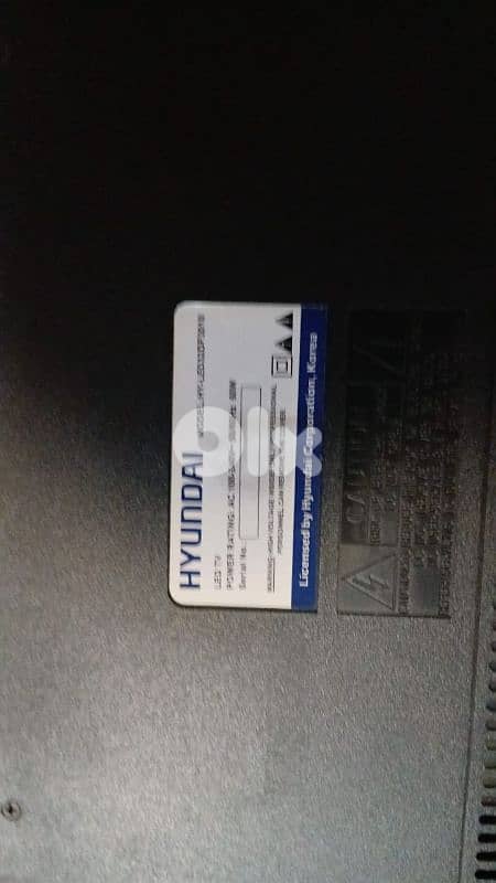 تلفزيون ٣٢ انش خربانه شاشتو 1