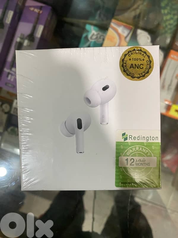 Apple AirPods Pro (2nd Generation) with MagSafe Charging Case (USB-C) 3