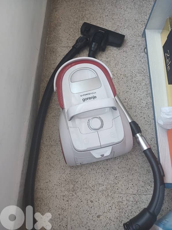 vaccum cleaner 0