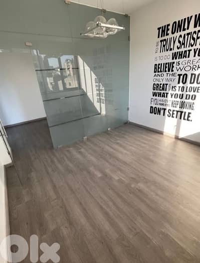 Jdeideh/ Excellent READY Office for Rent 850$ - الجديدة مكتب للإيجار