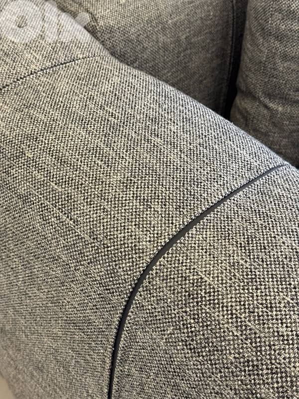 Modern Grey 2-Seater Sofa in Excellent Condition 3