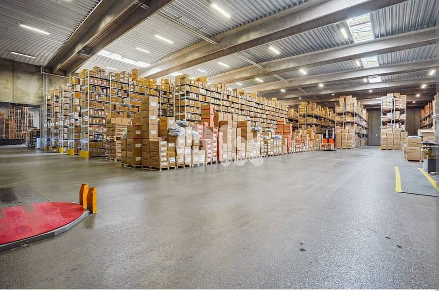 Warehouse for Rent in Ain El Remmaneh مستودع للإيجار في عين الرمانة 0